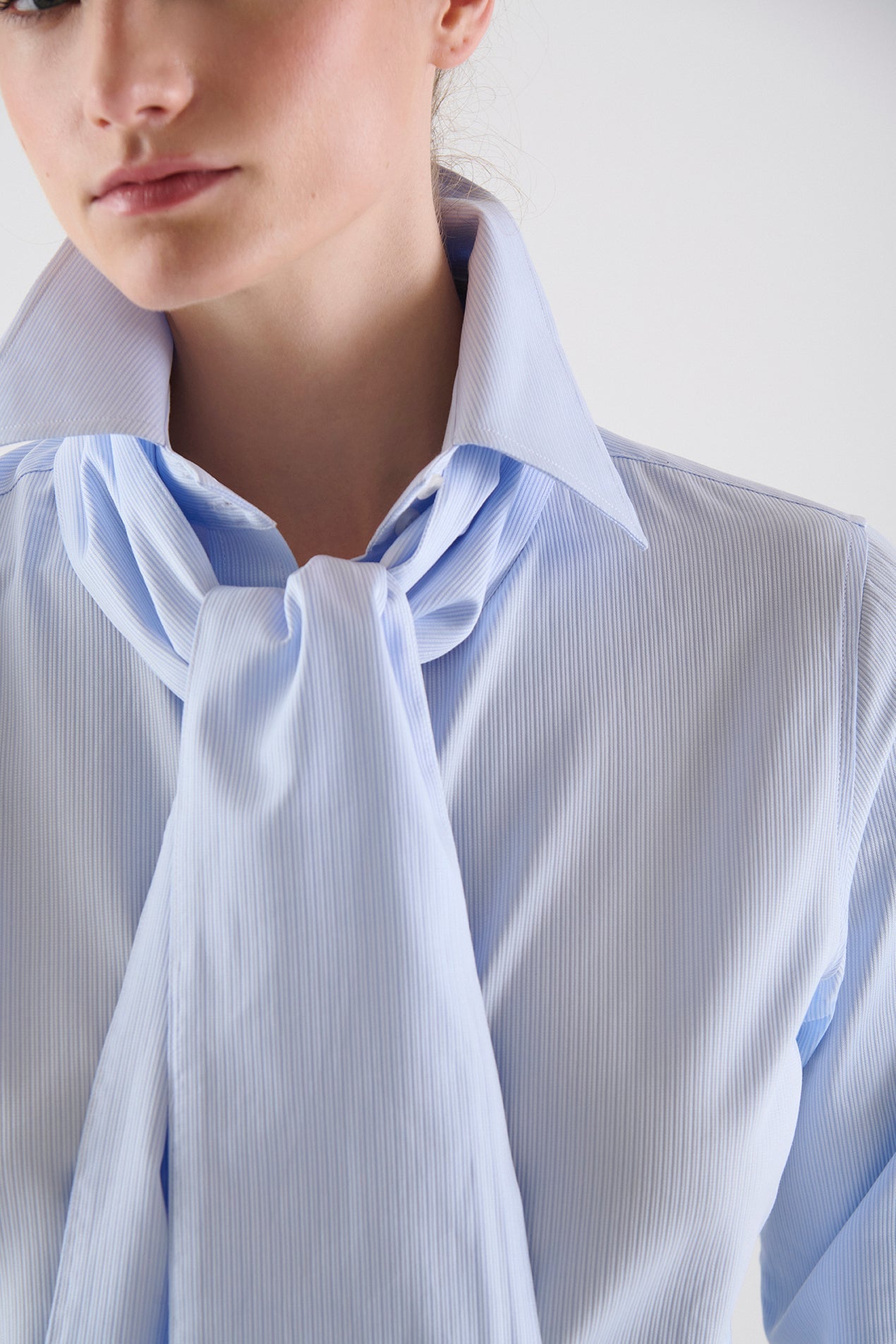CAMISAS Y BLUSAS