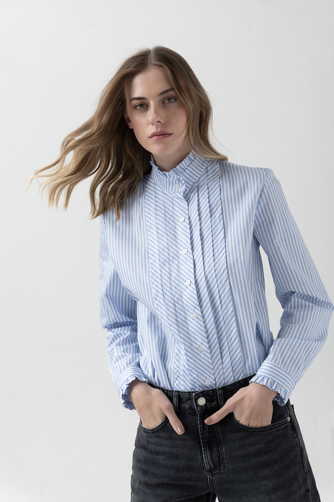 Camisa Julieta Rayada Celeste