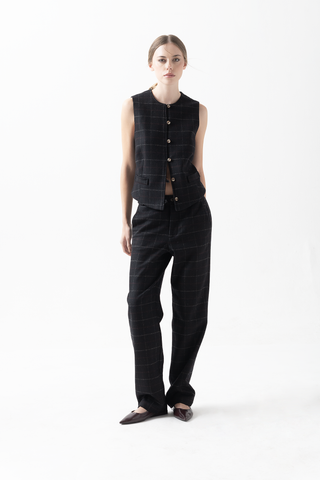 Pantalón Kusi Cuadros Negro y Burdeo