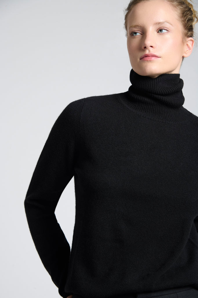 Sweater Cashmere Cuello Alto Negro