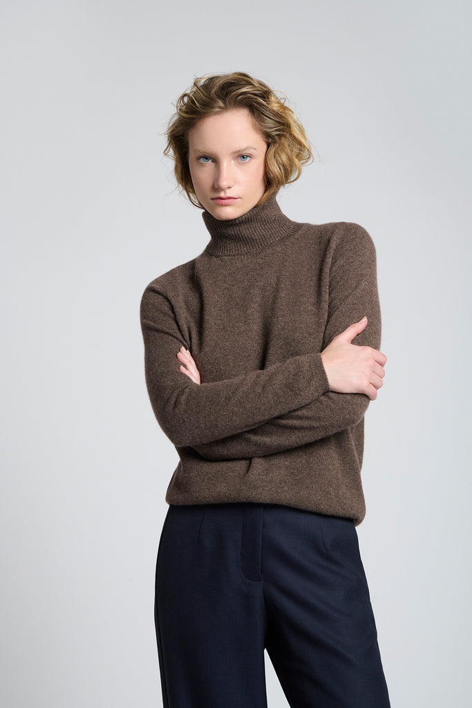 Sweater Cashmere Cuello Alto Chocolate