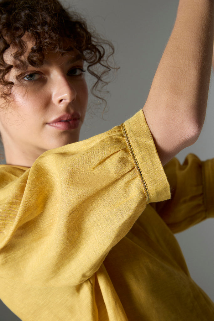 Blusa Inés Lino Mostaza