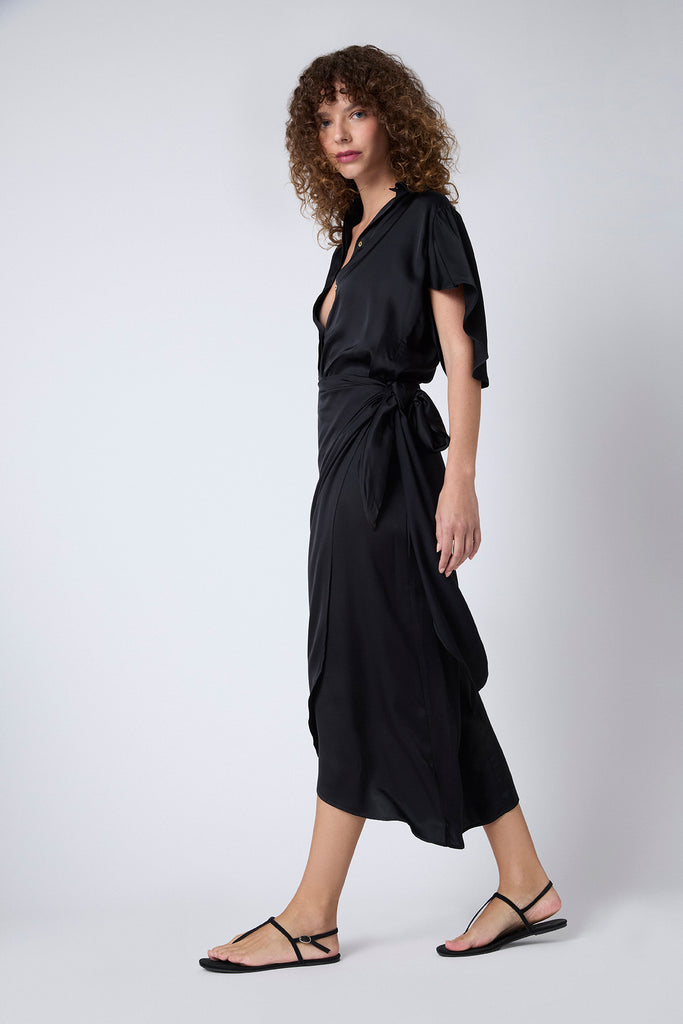 Total Look Pollera milano Negra con lazo 