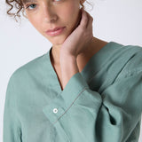 Camisa Sakai Lino Verde con Vivo Plata