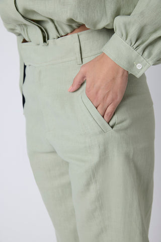 Pantalón Luna Lino Stonewashed Matcha